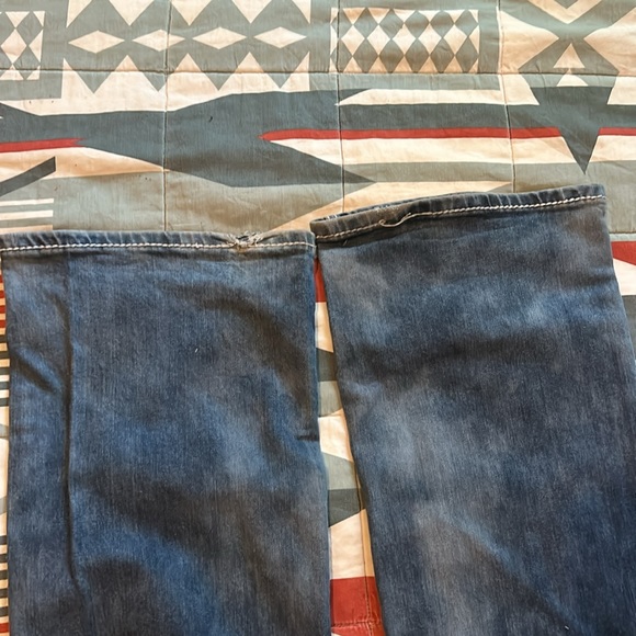 Adults Boot Cut Jeans Sz 8 - Picture 4 of 6